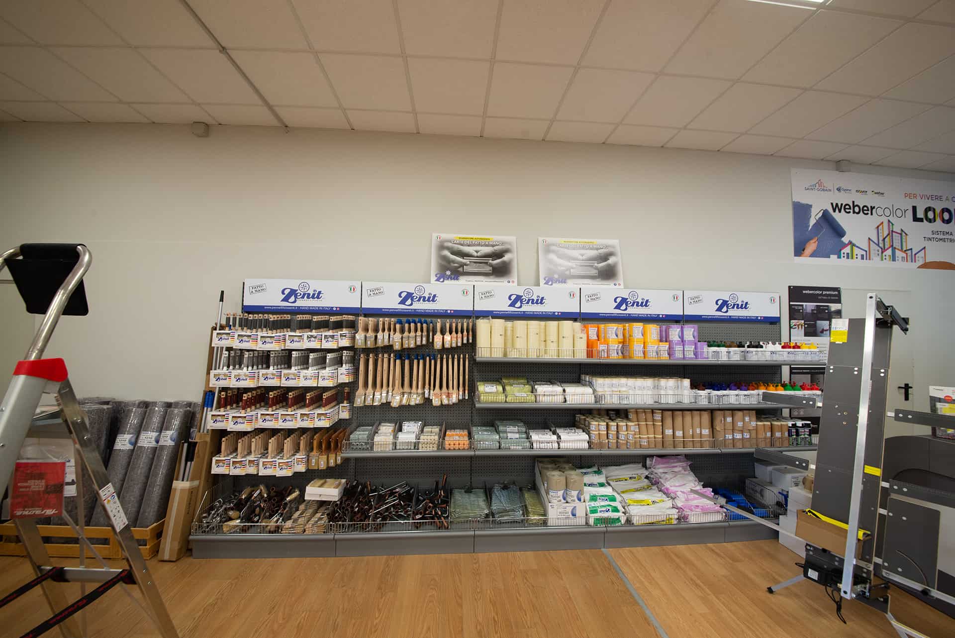 Pennelli Zenit esposizione verniciatura