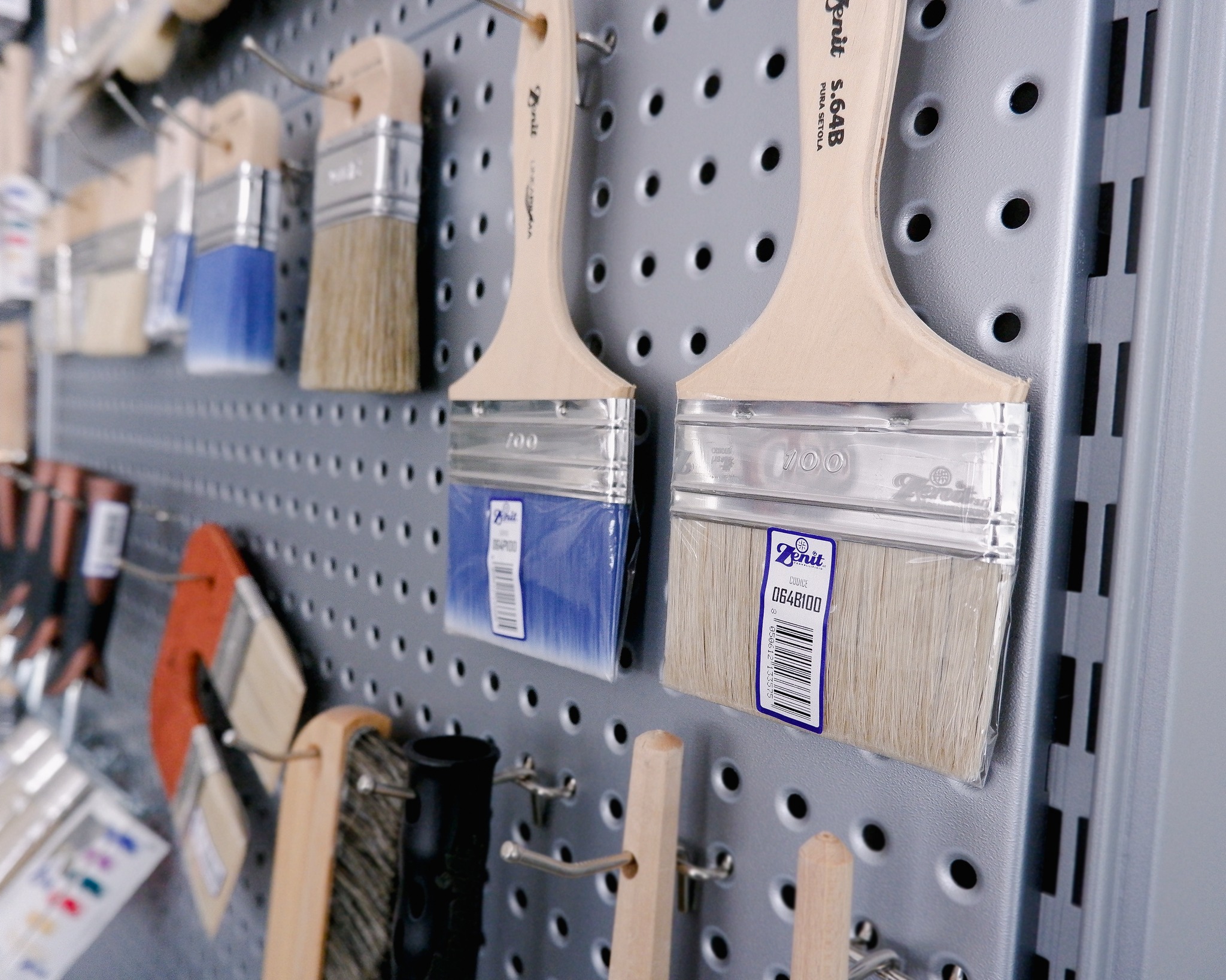 Pennelli e attrezzatura professionale